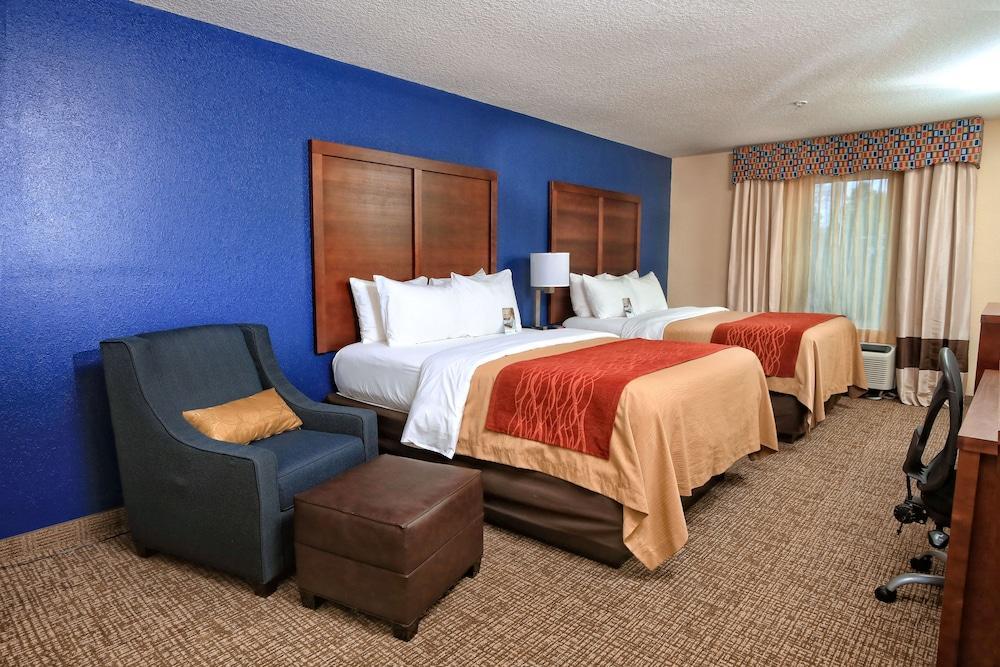 Comfort Inn & Suites Statesboro - University Area Экстерьер фото