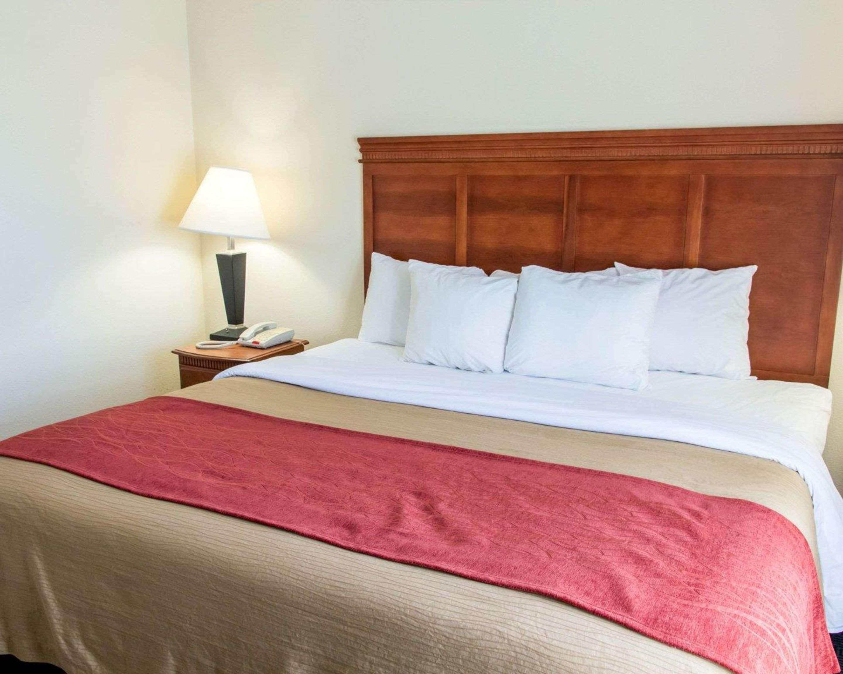 Comfort Inn & Suites Statesboro - University Area Экстерьер фото