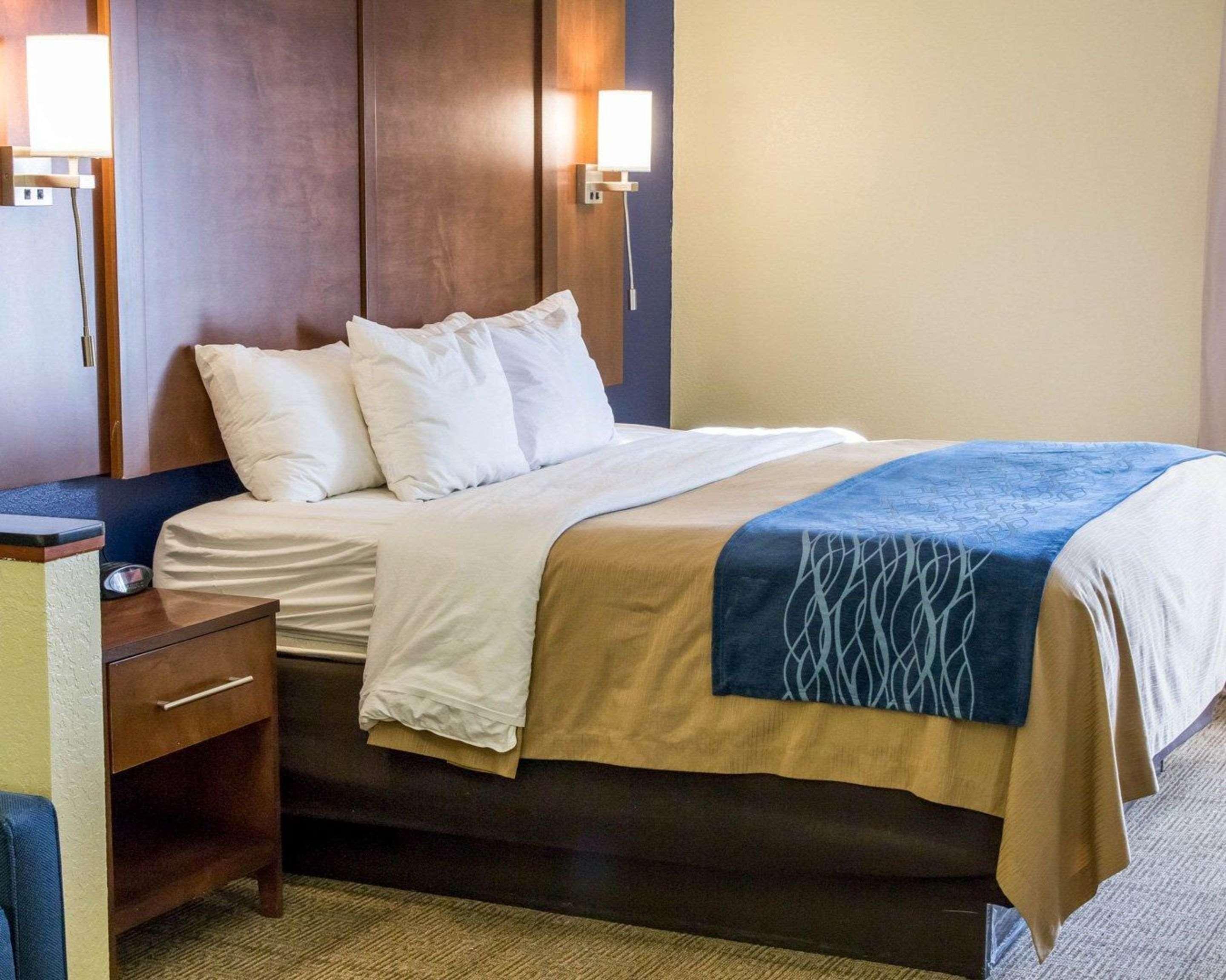 Comfort Inn & Suites Statesboro - University Area Экстерьер фото