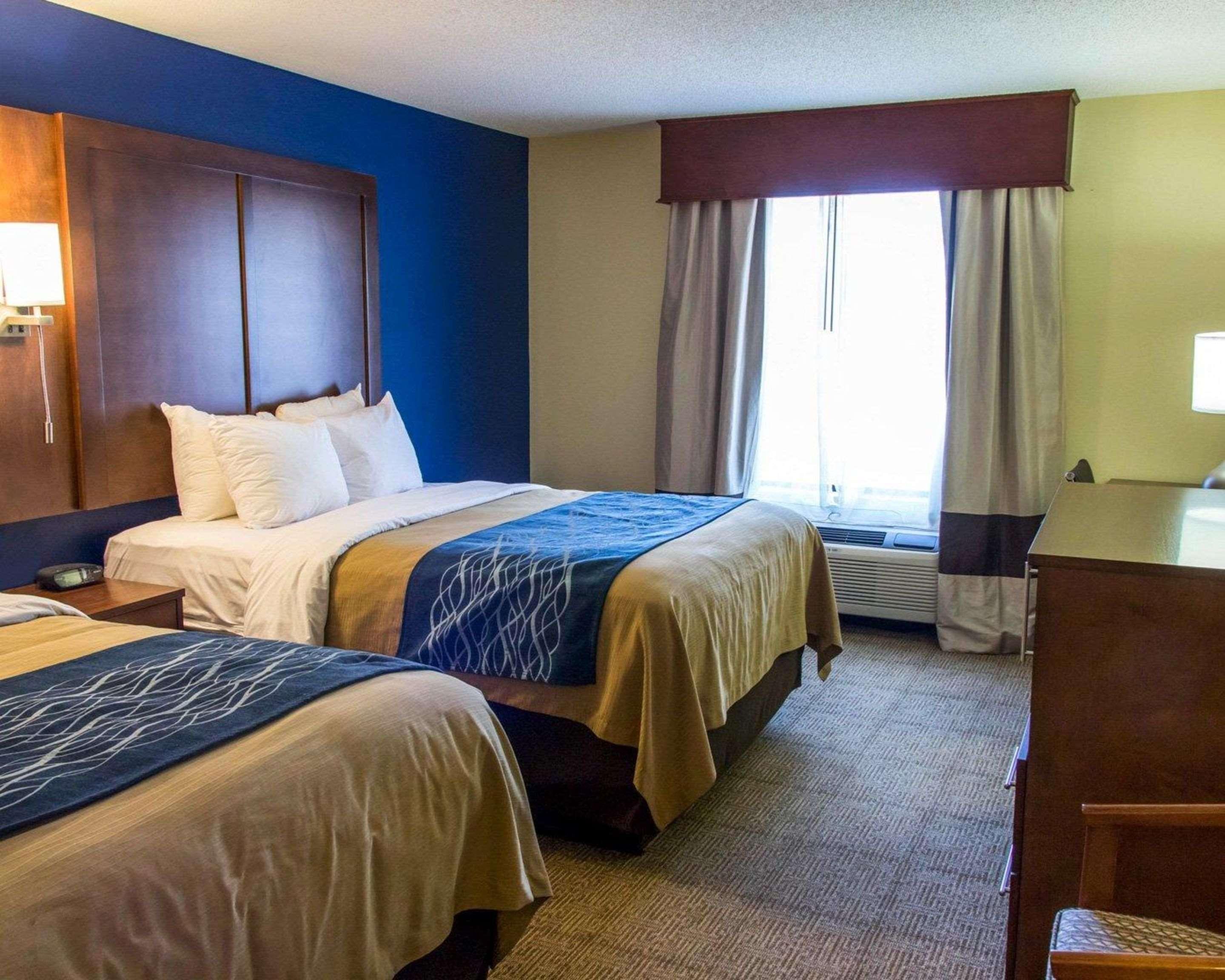 Comfort Inn & Suites Statesboro - University Area Экстерьер фото