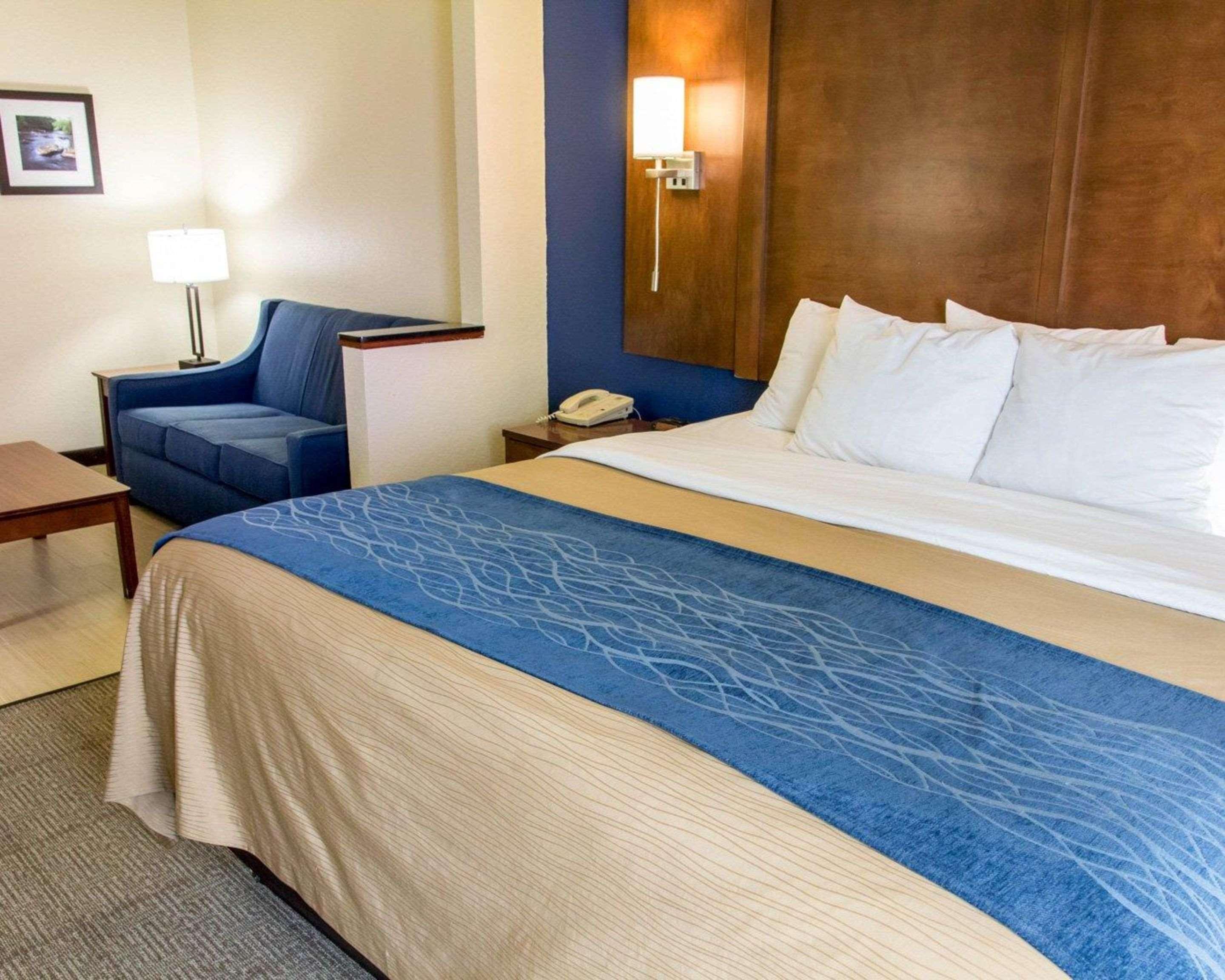 Comfort Inn & Suites Statesboro - University Area Экстерьер фото