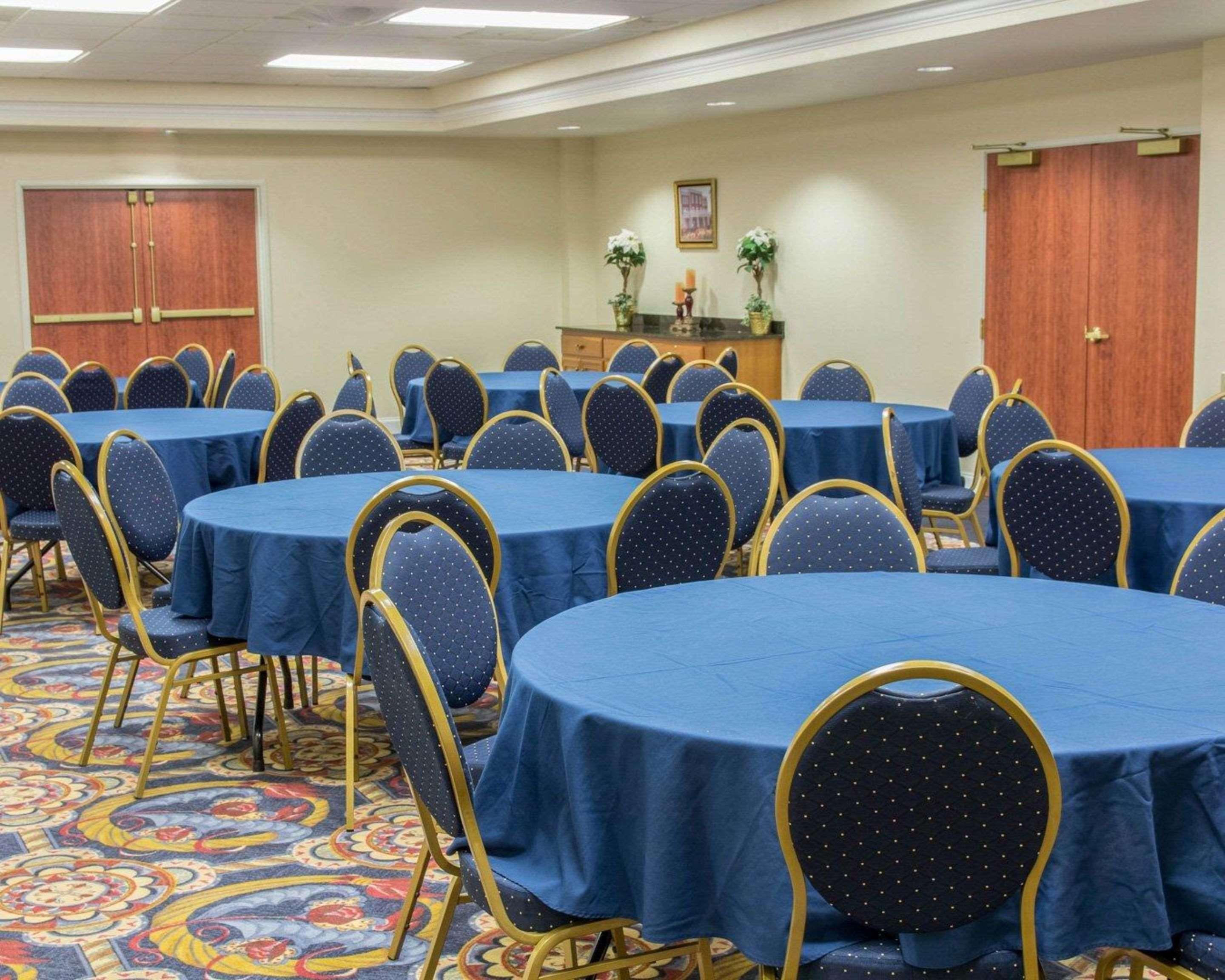 Comfort Inn & Suites Statesboro - University Area Экстерьер фото