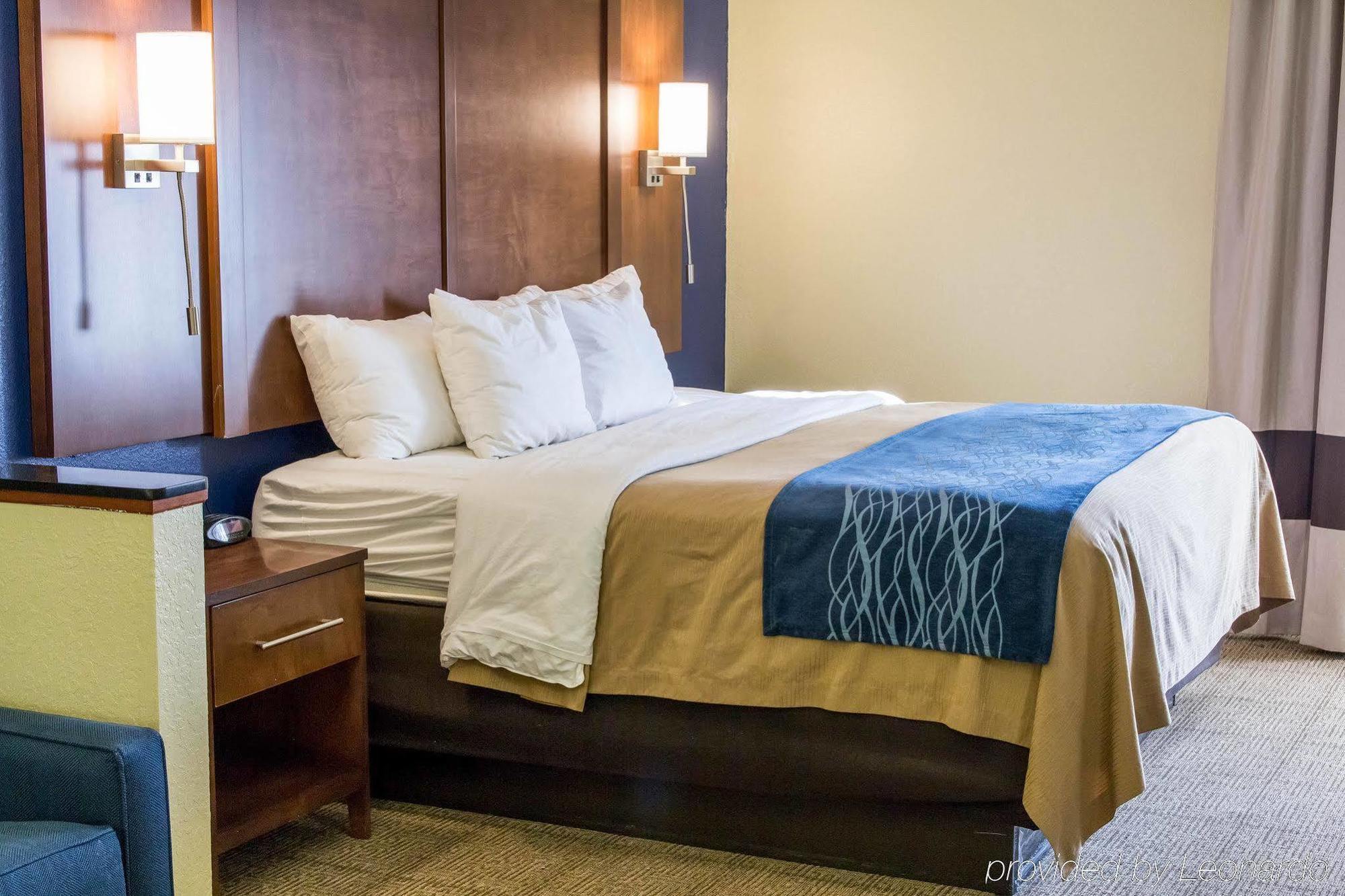 Comfort Inn & Suites Statesboro - University Area Экстерьер фото