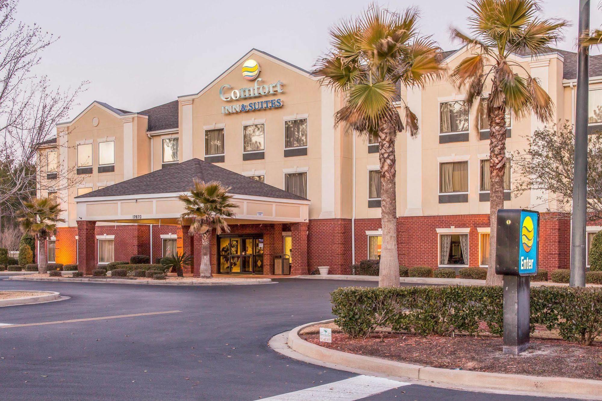 Comfort Inn & Suites Statesboro - University Area Экстерьер фото